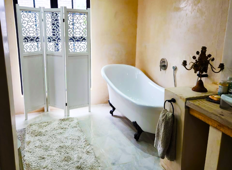 4 Bedroom Property for Sale in Kleinmond Western Cape